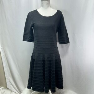 Ivanka Trump Gray Ribbed Fit‎ and Flare Sweater Dress Elbow Sleeve Size Medium